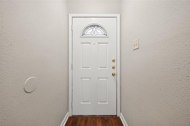 10038 Green Valley Lane, Houston, TX 77064