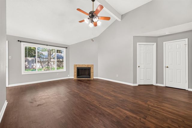 10038 Green Valley Lane, Houston, TX 77064