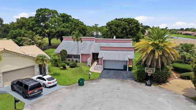 7300 Corkwood Ter, Tamarac, FL 33321