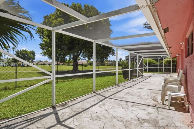 7300 Corkwood Ter, Tamarac, FL 33321