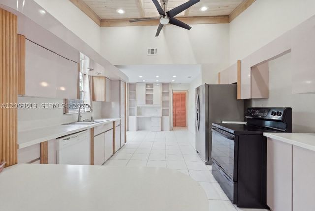 7300 Corkwood Ter, Tamarac, FL 33321