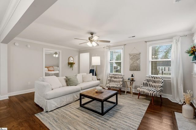 148 Pleasant Ridge Avenue, Greenville, SC 29605