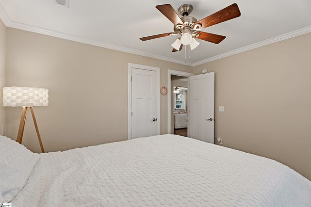 148 Pleasant Ridge Avenue, Greenville, SC 29605