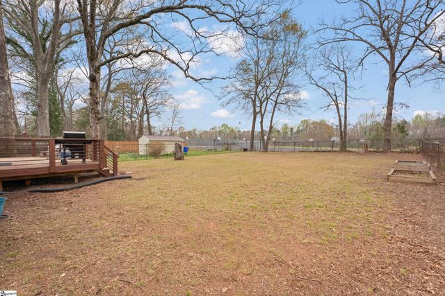 148 Pleasant Ridge Avenue, Greenville, SC 29605