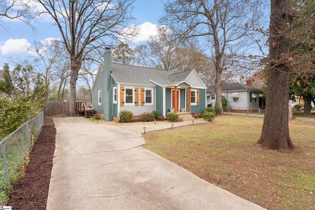 148 Pleasant Ridge Avenue, Greenville, SC 29605