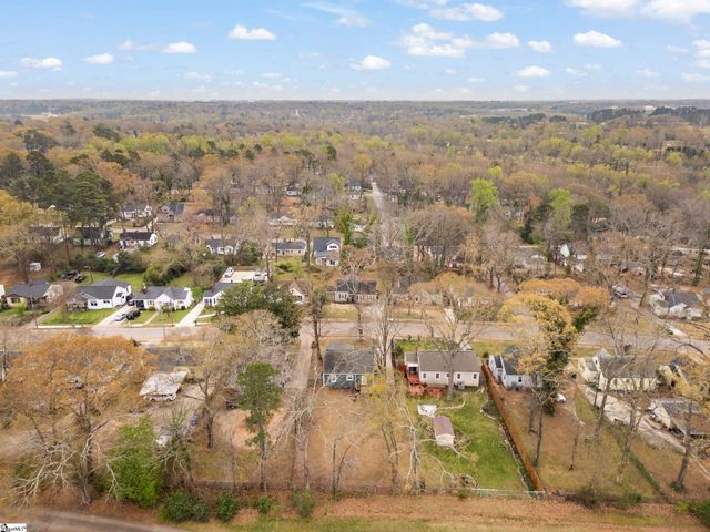 148 Pleasant Ridge Avenue, Greenville, SC 29605