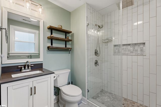 148 Pleasant Ridge Avenue, Greenville, SC 29605