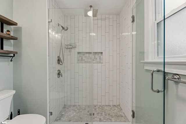 148 Pleasant Ridge Avenue, Greenville, SC 29605