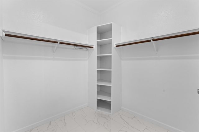 7707 Bar K Ranch RD, Lago Vista, TX 78645