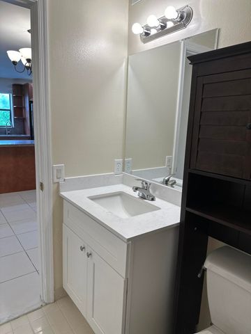 7697 Courtyard Run W, Boca Raton, FL 33433