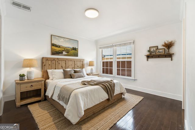 24 Mount Vernon Circle, Sandy Springs, GA 30338