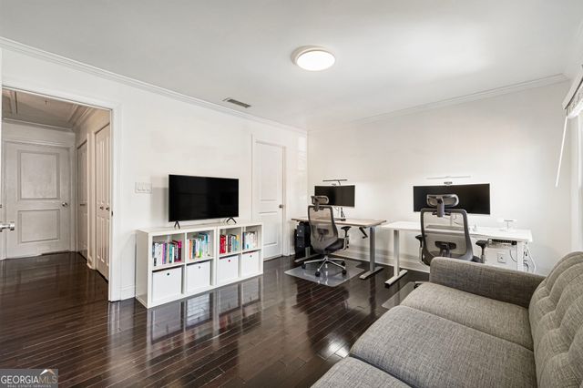 24 Mount Vernon Circle, Sandy Springs, GA 30338