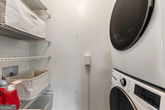 24 Mount Vernon Circle, Sandy Springs, GA 30338