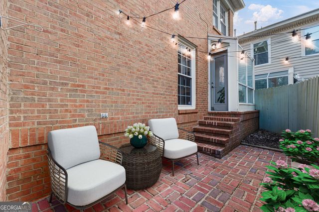 24 Mount Vernon Circle, Sandy Springs, GA 30338