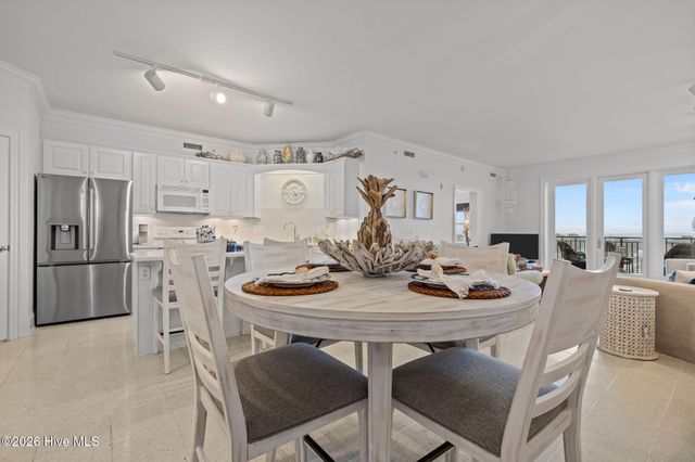 4425 Arendell Street 606, Morehead City, NC 28557