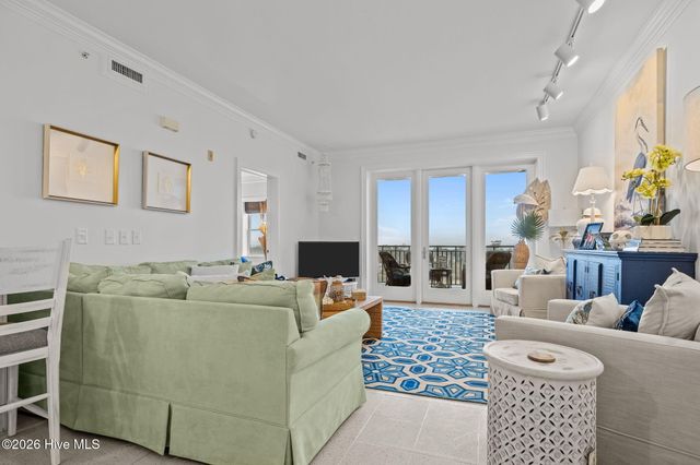 4425 Arendell Street 606, Morehead City, NC 28557