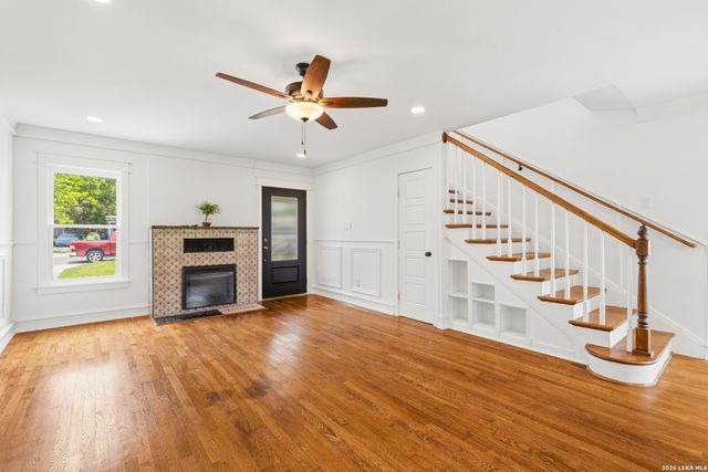 246 QUENTIN DR, San Antonio, TX 78201
