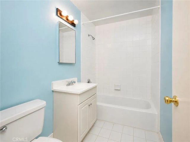 1288 West, Los Angeles, CA 90019