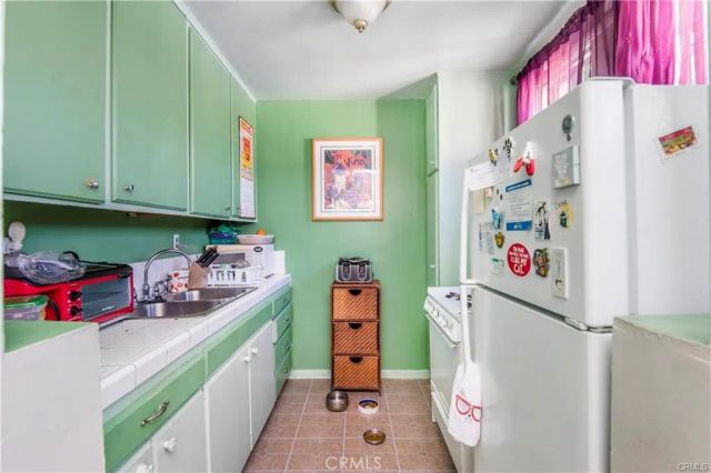 1288 West, Los Angeles, CA 90019