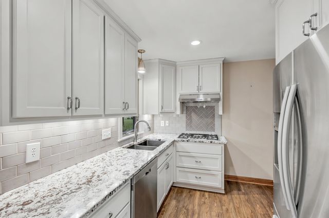 14137 Glenridge Road, Minnetonka, MN 55345