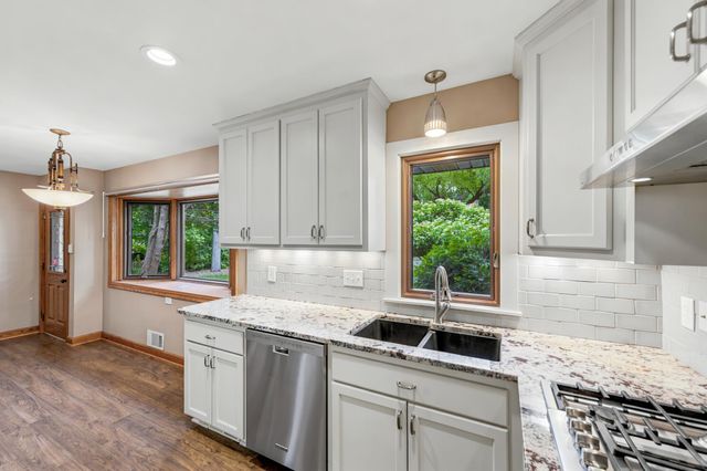 14137 Glenridge Road, Minnetonka, MN 55345