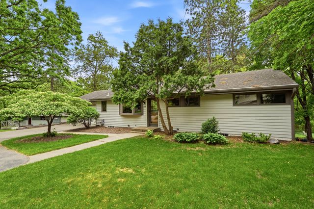 14137 Glenridge Road, Minnetonka, MN 55345