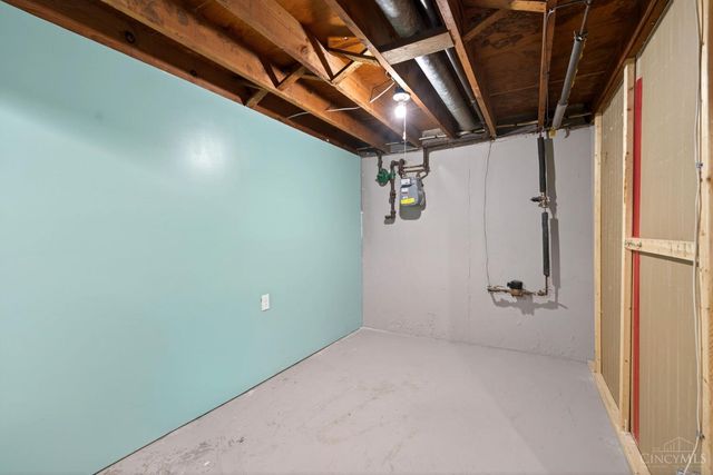 11440 Folkstone Drive, Forest Park, OH 45240