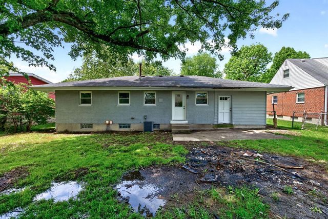11440 Folkstone Drive, Forest Park, OH 45240