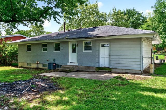11440 Folkstone Drive, Forest Park, OH 45240