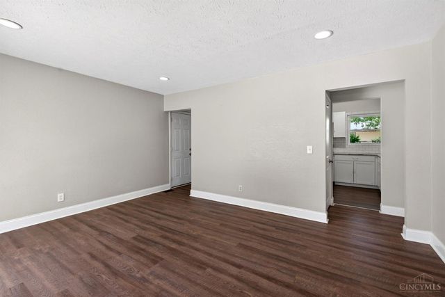 11440 Folkstone Drive, Forest Park, OH 45240