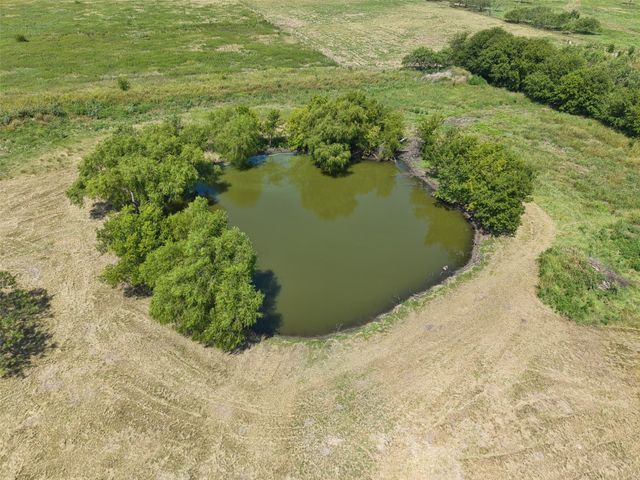 1521 County Road 1107b, Cleburne, TX 76031