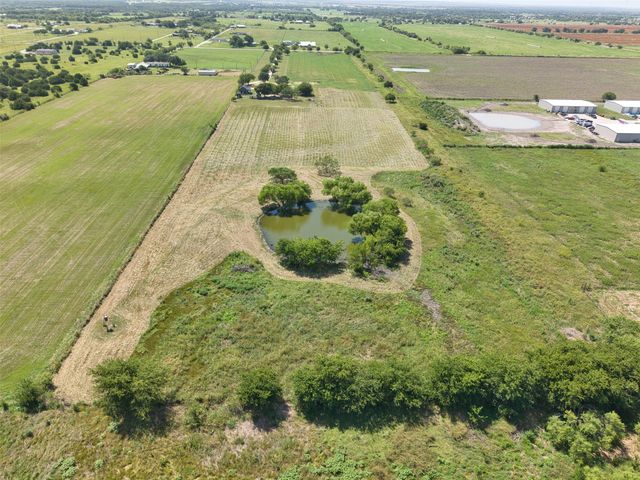 1521 County Road 1107b, Cleburne, TX 76031