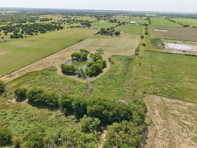 1521 County Road 1107b, Cleburne, TX 76031