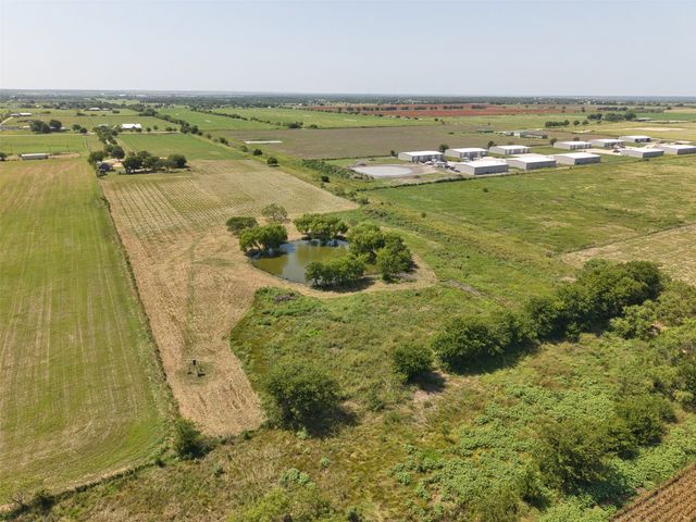 1521 County Road 1107b, Cleburne, TX 76031