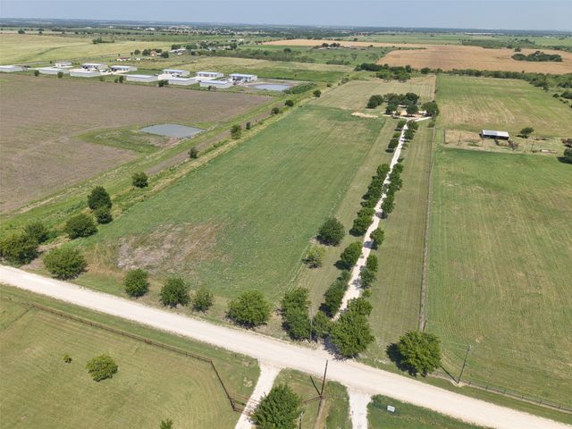 1521 County Road 1107b, Cleburne, TX 76031
