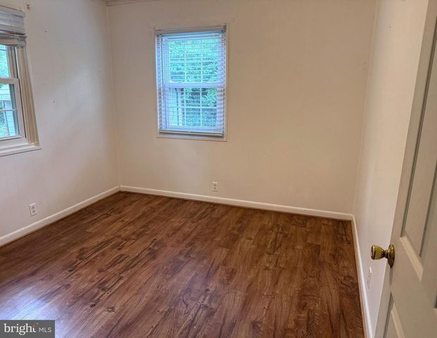 18257 BIRMINGHAM RD, Reva, VA 22701