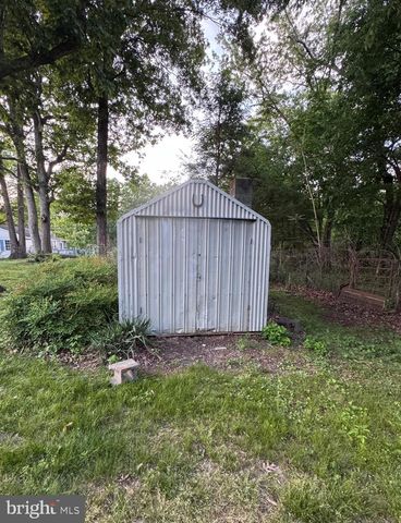 18257 BIRMINGHAM RD, Reva, VA 22701