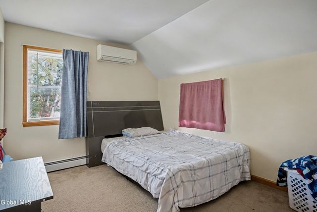 459 Alexander Street, Schenectady, NY 12308