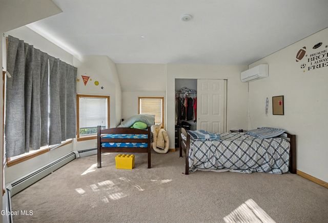 459 Alexander Street, Schenectady, NY 12308