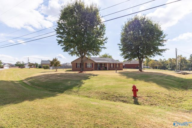 209 Steppe Court, Huntsville, AL 35811