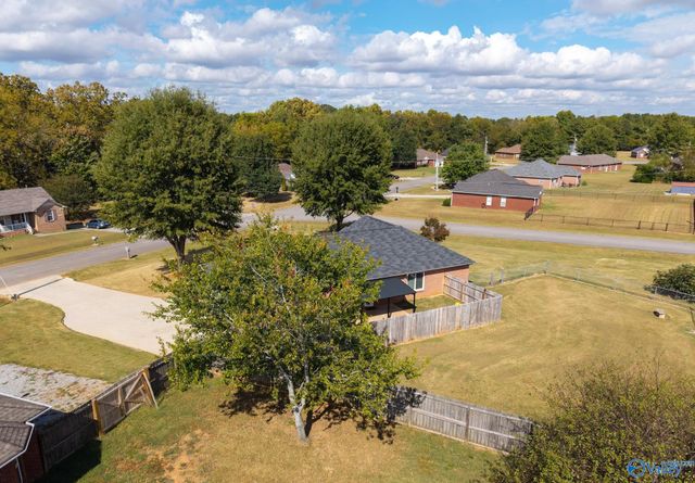 209 Steppe Court, Huntsville, AL 35811