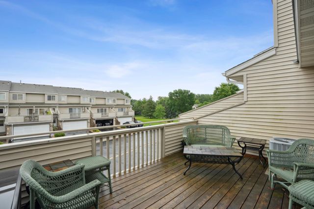 7317 Bond Way, Inver Grove Heights, MN 55076