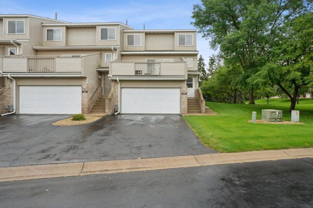 7317 Bond Way, Inver Grove Heights, MN 55076