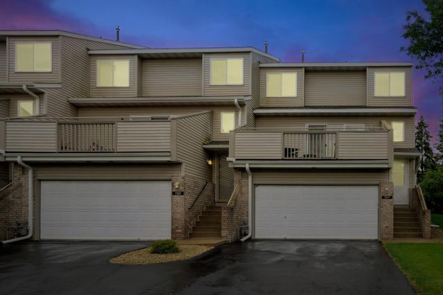 7317 Bond Way, Inver Grove Heights, MN 55076