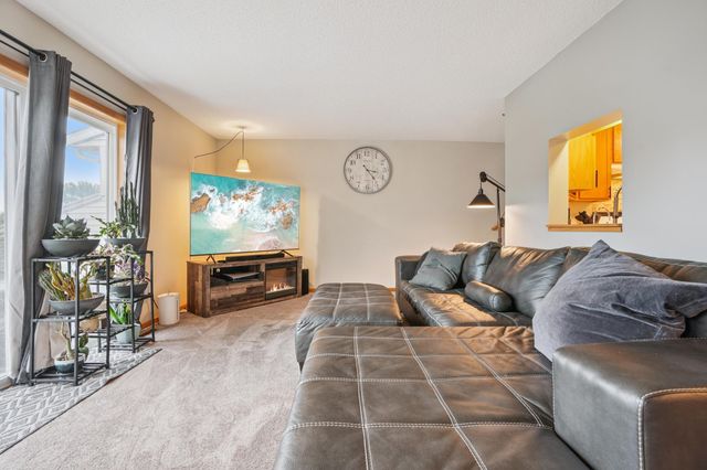 7317 Bond Way, Inver Grove Heights, MN 55076