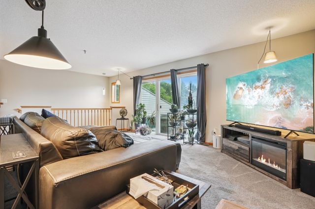 7317 Bond Way, Inver Grove Heights, MN 55076