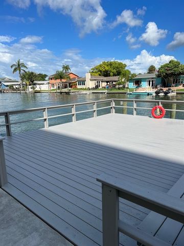 4725 COVE CIRCLE 108, St Petersburg, FL 33708