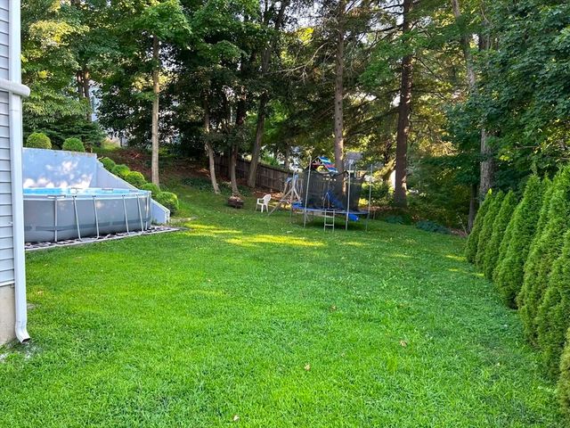 19 Chipman St, Clinton, MA 01510