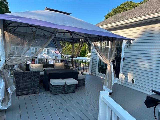19 Chipman St, Clinton, MA 01510