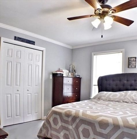 19 Chipman St, Clinton, MA 01510